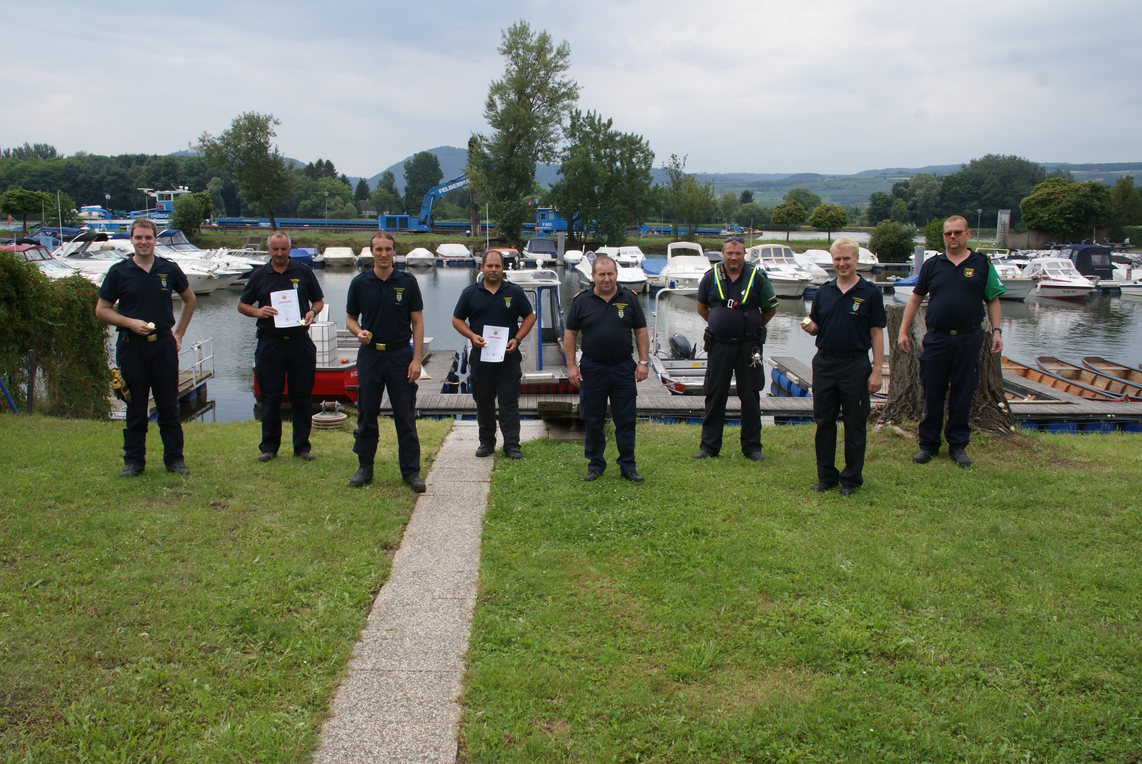 Gallery image 9 - Ausbildungsprüfung Feuerwehrboot in Gold